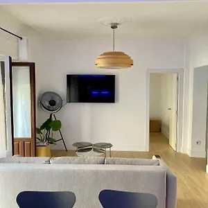 https://apartamentos-boutique-puerta-de-reyes.besthotelstoledo.com